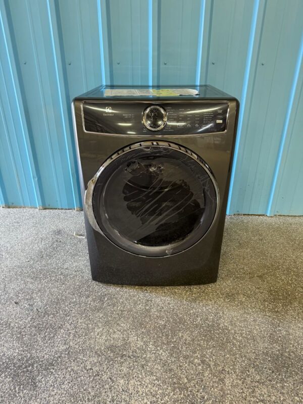 Electrolux 27 Inch Gas Dryer with 8.0 Cu. Ft. Capacity
