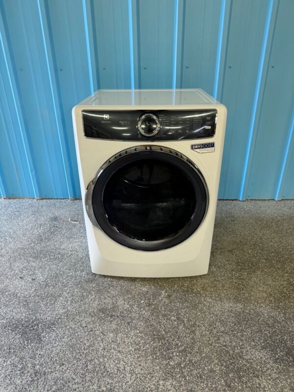 Electrolux 27 Inch Gas Dryer with 8.0 Cu. Ft. Capacity
