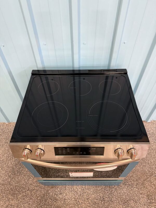 Frigidaire 30 Inch Freestanding Electric Range with 5 Elements, 5.3 cu. ft. Convection Oven - Image 2