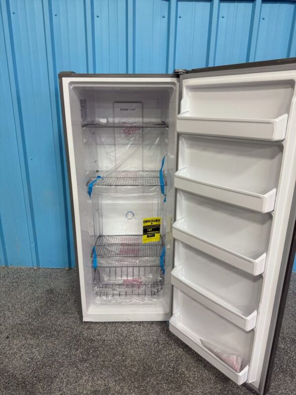Frigidaire 28 Inch Freestanding Upright Freezer with 16.0 cu. ft. Capacity - Image 2