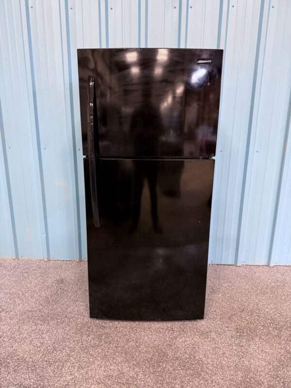 Frigidaire 30 Inch Freestanding Top Freezer Refrigerator with 20 cu. ft. Capacity
