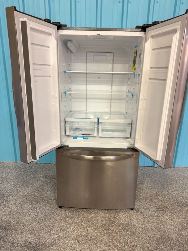 Frigidaire 32 Inch Counter-Depth French Door Refrigerator with 17.6 Cu. Ft. Capacity - Image 2