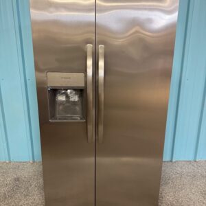 Frigidaire 36 Inch Freestanding Side by Side Refrigerator with 25.6 Cu. Ft. Total Capacity