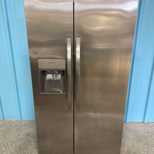 Frigidaire 36 Inch Freestanding Side by Side Refrigerator with 25.6 Cu. Ft. Total Capacity