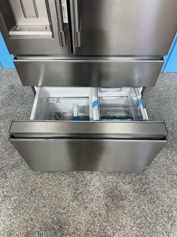 Frigidaire Professional 36 Inch Counter Depth 4 Door French Door Refrigerator with 21.4 Cu. Ft. Capacity - Image 4