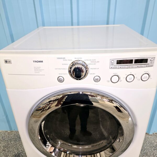 LG 27 Inch Electric Dryer with 7.3 cu. ft. Capacity - Image 4