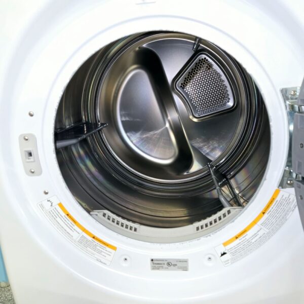 LG 27 Inch Electric Dryer with 7.3 cu. ft. Capacity - Image 3