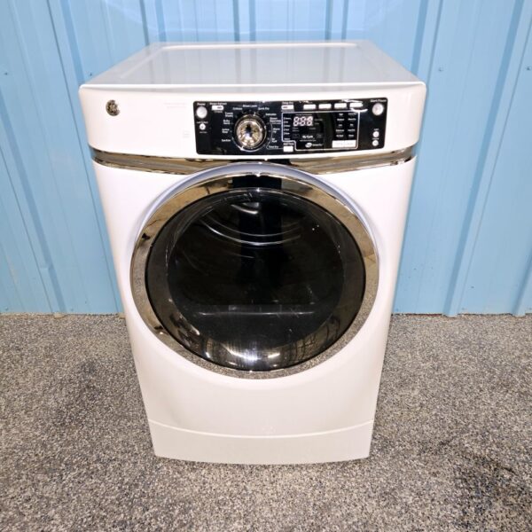 GE® 8.3 cu. ft. Capacity RightHeight™ Front Load Electric ENERGY STAR® Dryer with Steam